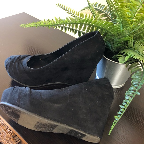 Black wedge shoes - Picture 5 of 8